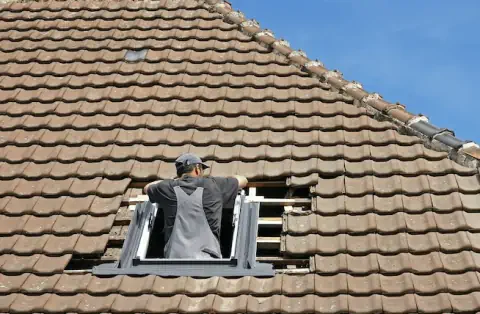Pose de velux à Saint-Just Luzac